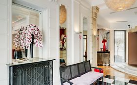 Le 123 Elysees - Astotel